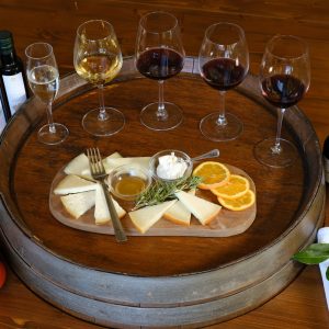 Tuscany wine tasting