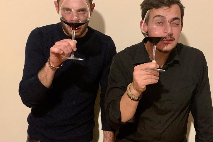 Tuscany wine tasting