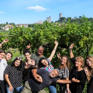 Tuscany wine tasting