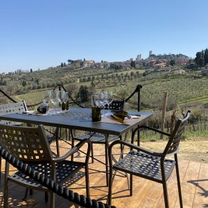 Tuscany wine tasting