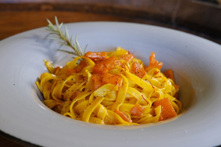 Tuscany Wine Tasting with Saffron Meal