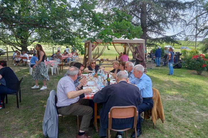 Merenda Sinoira Picnic & Wine Tasting