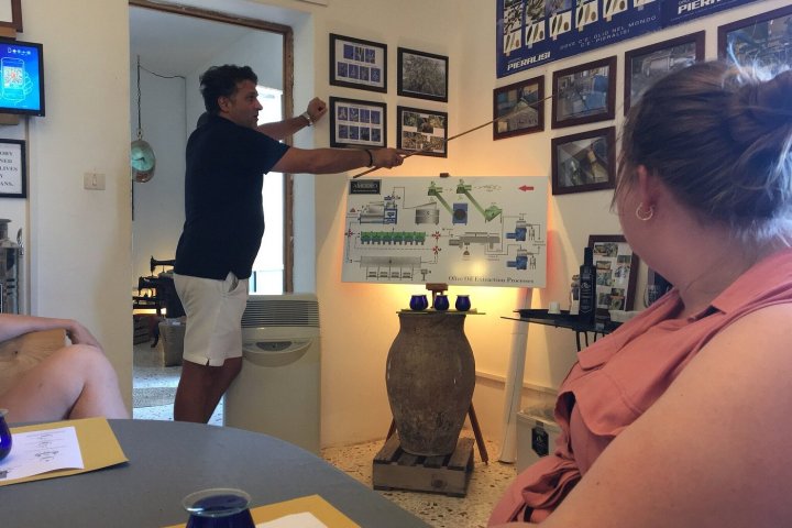 Olive Oil Experience & Paired Food Tasting