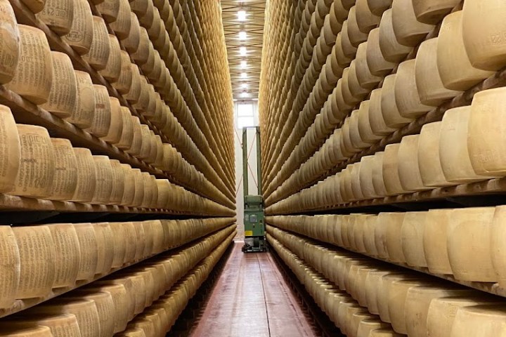 Parmigiano Reggiano D.O.P Factory Experience
