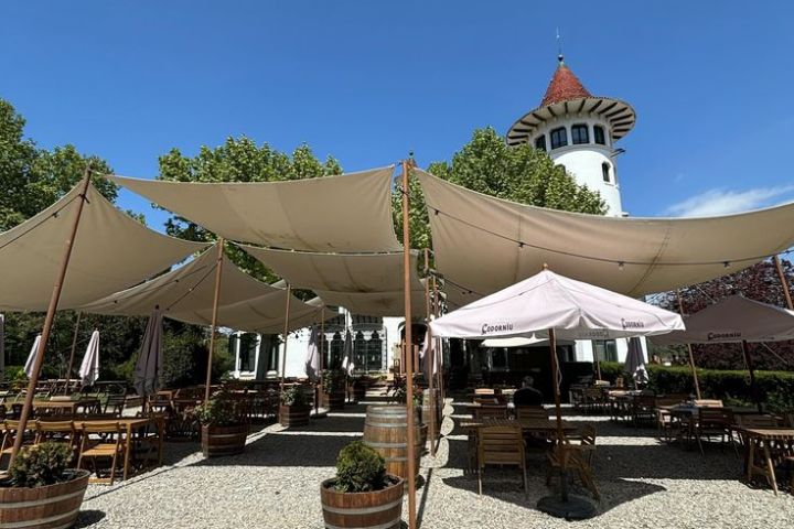 Discovery Tour & La Torre Menu Experience