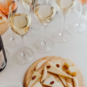 Cheese & Cava Paring Experience