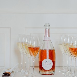 Sparkling Wines Visit & Paring Experience