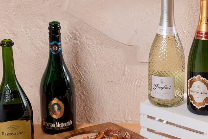 Sparkling Wines Visit & Paring Experience