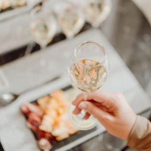 Sparkling Wines Visit & Paring Experience