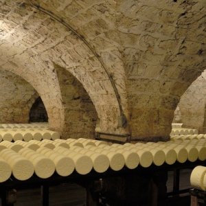 Roquefort Cheese Cellars & Tasting Experience