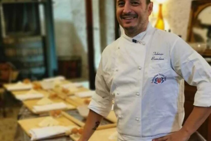 Pasta Masterclass & Wine Tour in the Vineyard Experience