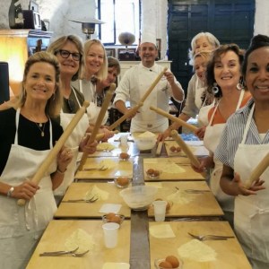 Pasta Masterclass & Wine Tour in the Vineyard Experience