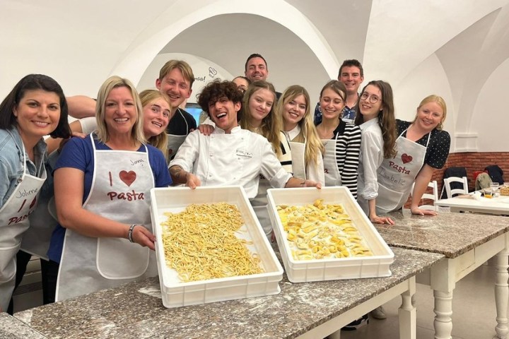 Rome pasta cooking class
