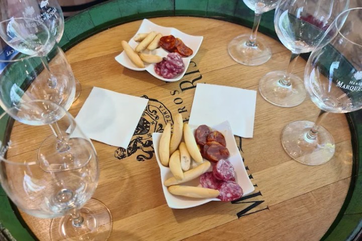 Elciego Winery Tour & Guided Tasting Experience