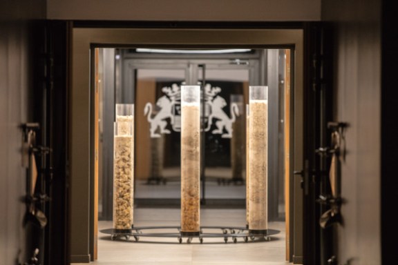 Bordeaux Château Discovery Tour Experience