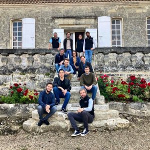 Bordeaux Domaine Tour & Wine Tasting Experience