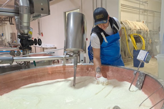 Parma Guided Dairy Tour & Tasting Experience