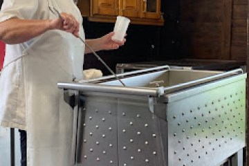 Cantabria Make Your Cheese Experience