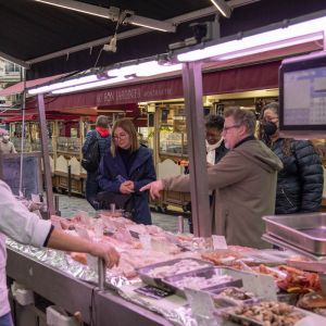 Paris French Cooking Class & Market Visit Experience