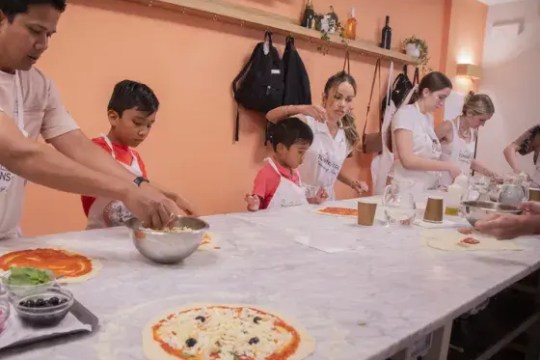 Florence Pizza & Gelato Cooking Class Experience