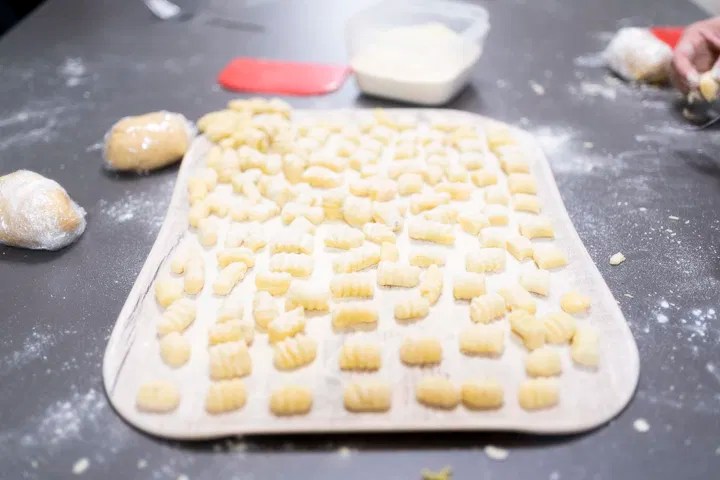 Milan Fresh Pasta & Tiramisù Cooking Class Experience