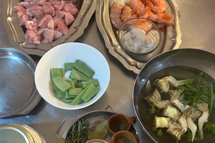 Barcelona Bespoke Paella Cooking Class Experience