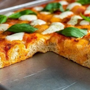 Milan Pizza & Tiramisù Cooking Class Experience