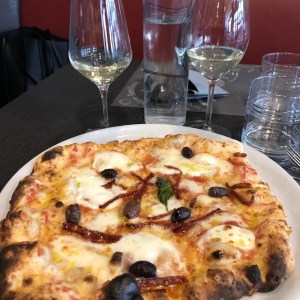 Rome Pizza Making Class Experience