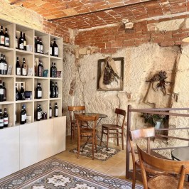 Cella Monte Wine Tasting