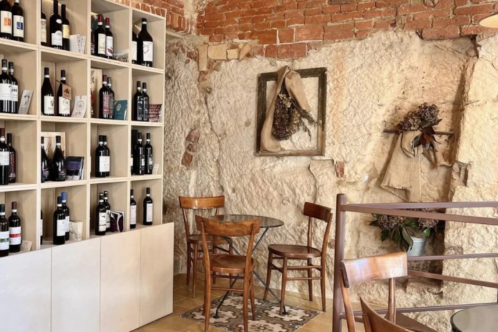 Cella Monte Wine Tasting