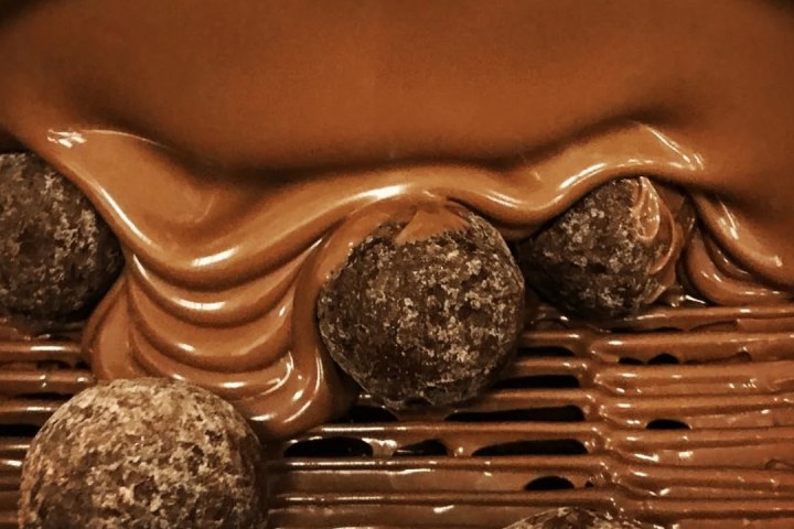 Chocolate Factory Tour & Tasting