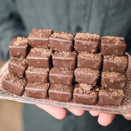 Verona Guided Food Tour with Wine Tasting