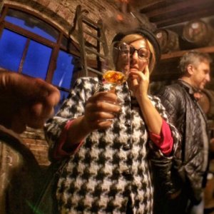 Wine and food pairing experience in Tuscany